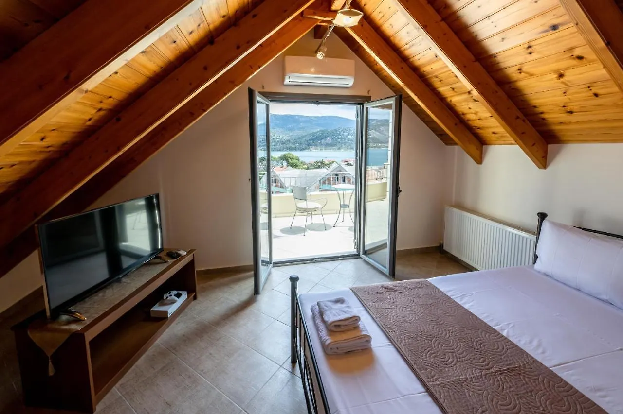 Apartment Cielo Alto Penthouse - 4 Bedrooms, Sleeps 10 Argostoli